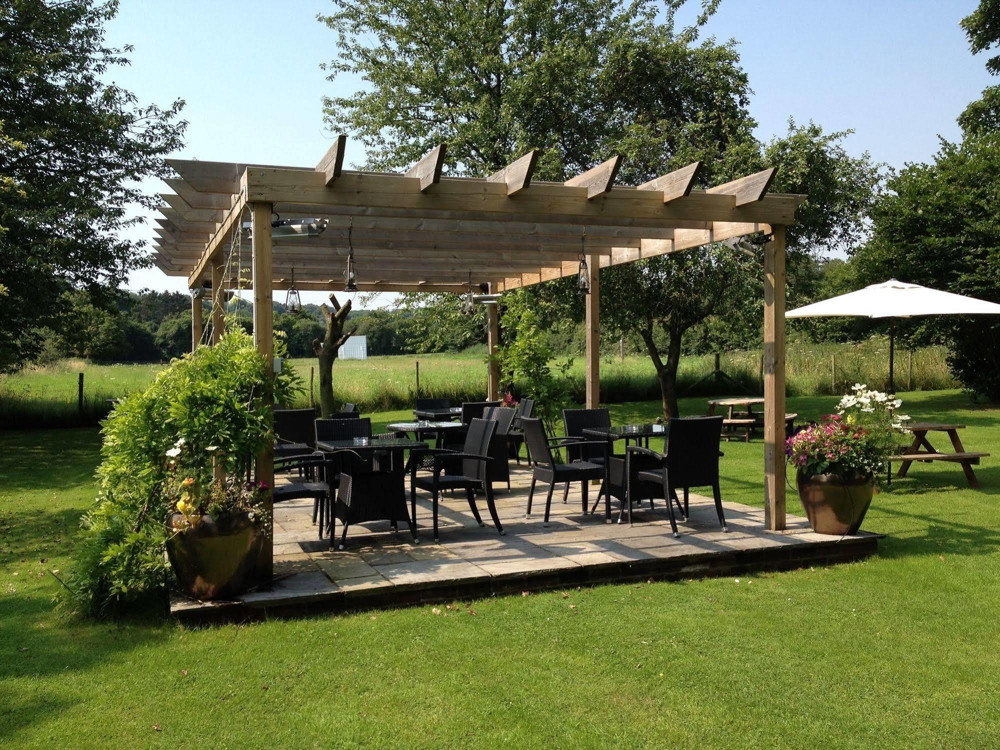 The Nags Head Hotel Great Missenden Exterior foto
